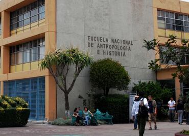 Estudiantes denuncian falta de limpieza en instalaciones de la ENAH por impagos a trabajadores