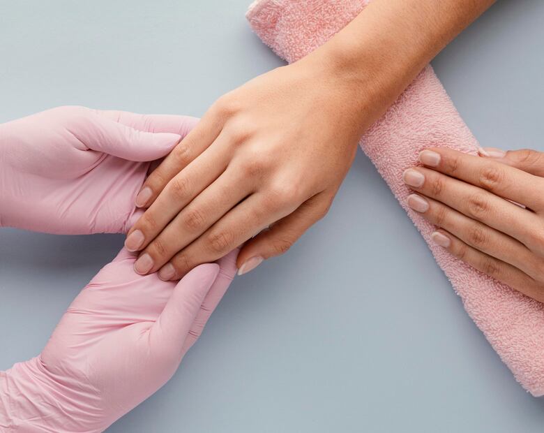 La manicura brasileña se realiza en seco. Foto: Freepik