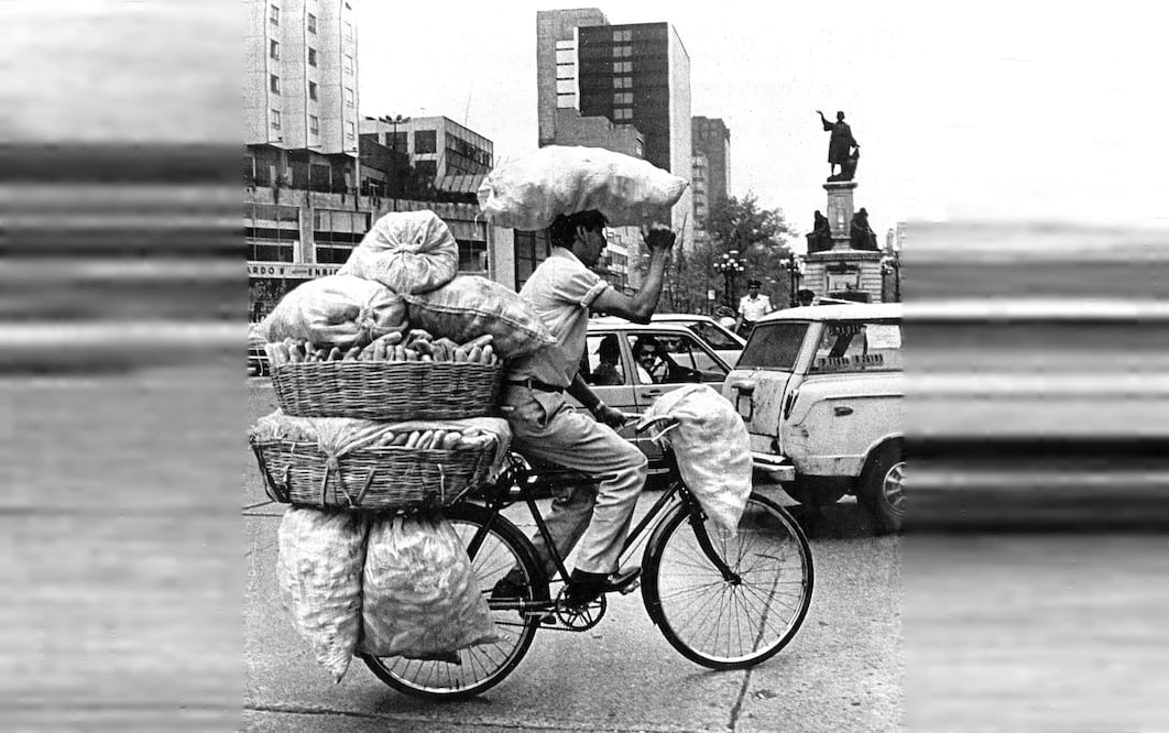 El pan viajaba en la cabeza