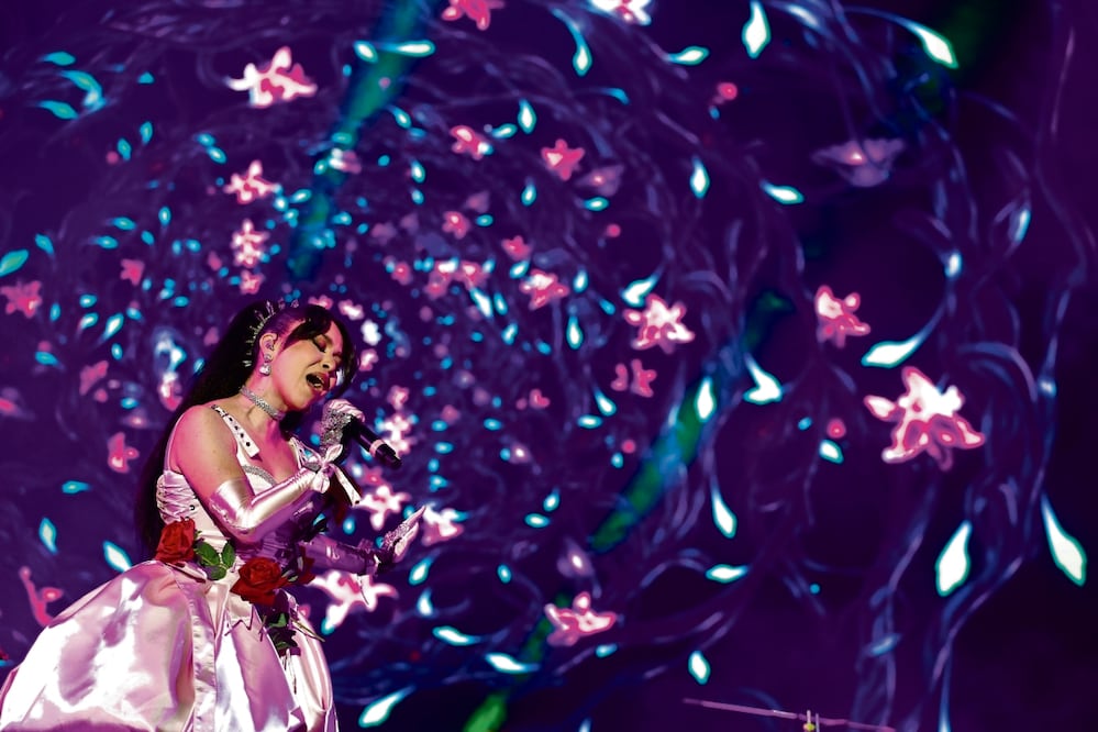 La jornada sabatina del festival contó con el entusiasmo de sus asistentes; sobresalieron las actuaciones de Billy Idol, así como el uruguayo Jorge Drexler y el argentino Fito Páez, en distintos escenarios y horarios. Fotos: de Germán Espinoza