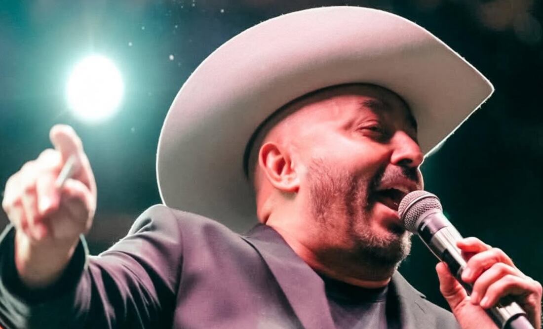 Lupillo Rivera alista su ausencia de los escenarios por problema de audición.