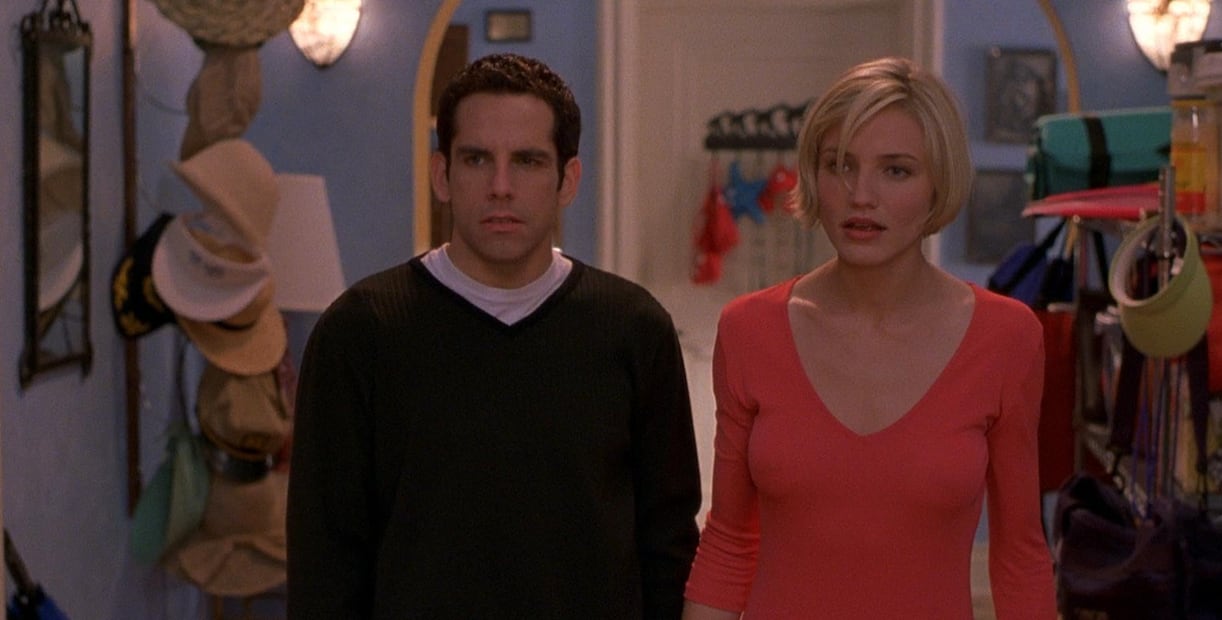 Cameron Diaz, junto con Ben Stiller, en una de las escenas de la cinta "Loco por Mary", de 1998.
Foto: IMDb