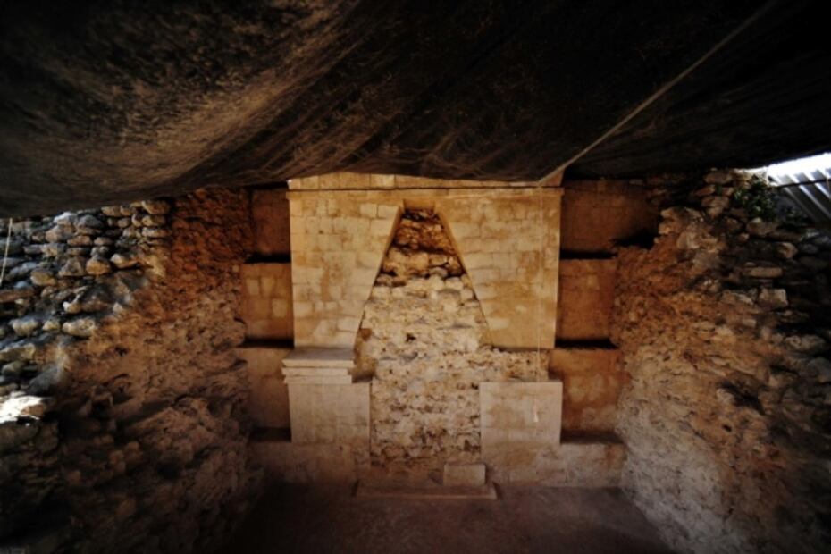 Encuentran pasaje de 25 metros en Palacio de Gobierno de Uxmal