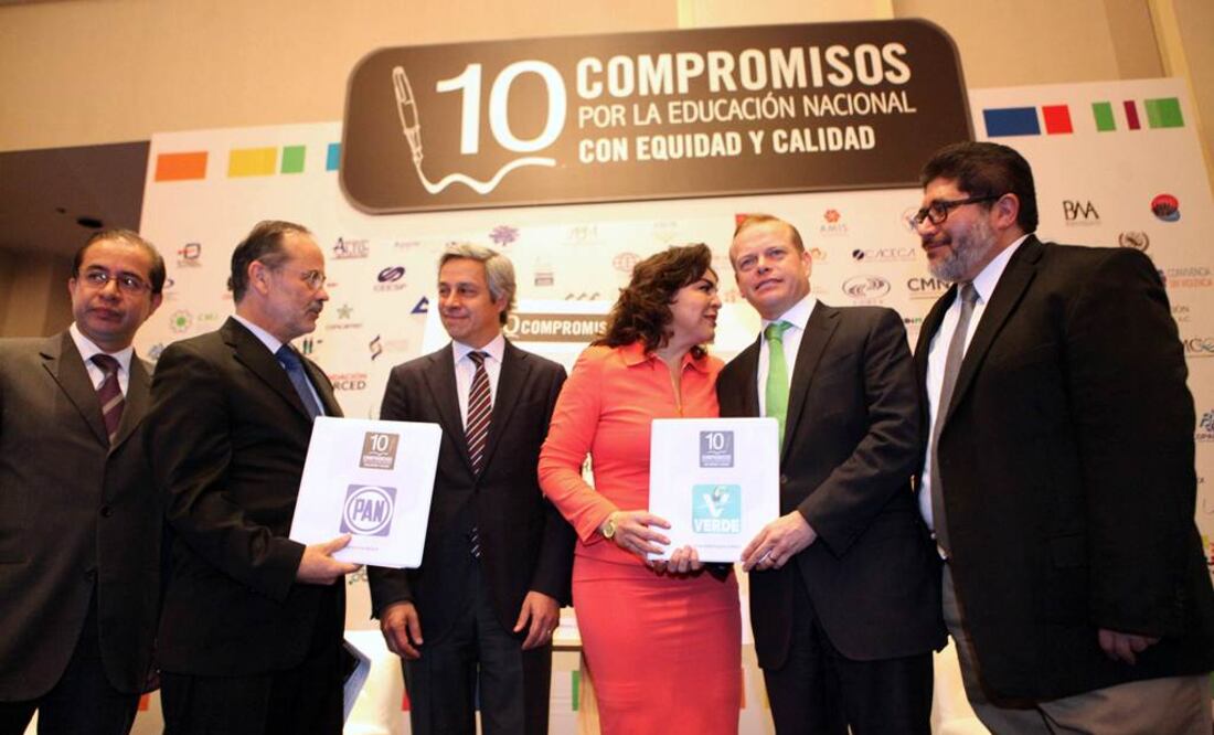 El empresario Claudio X. González calificó como campeones a los partidos que se sumaron a los 10 compromisos por la Educación Nacional con Equidad y Calidad/EL UNIVERSAL