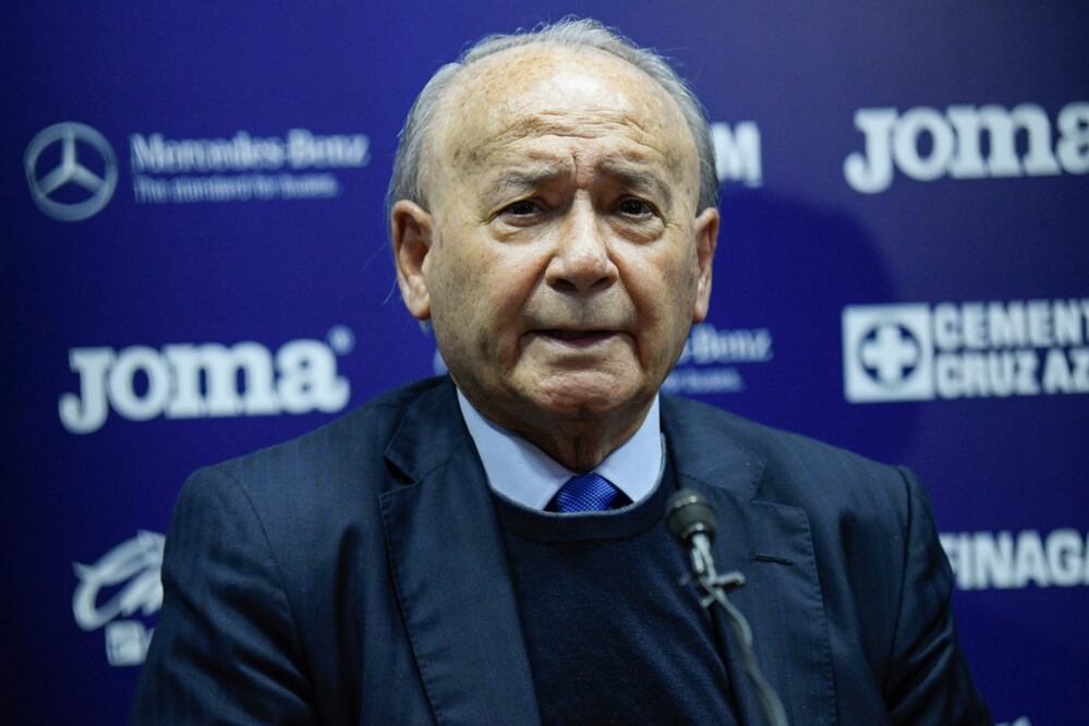 Al cementero tampoco le gustaría que regrese el torneo a puerta cerrada. Imago7