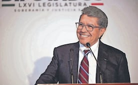 Monreal llama a no adelantar vísperas por IEPS