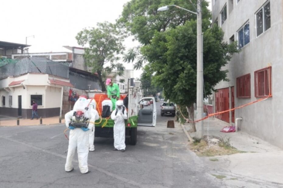 Hallan abandonada cápsula para pacientes Covid en Venustiano Carranza