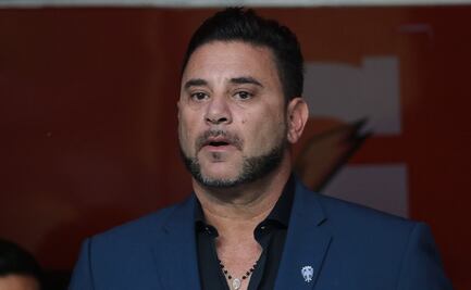 Antonio Mohamed abre la opción de dirigir a Chivas