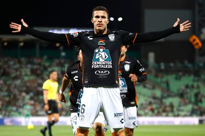 Pachuca le arrebata la victoria a Santos Laguna en un duelo donde jugaron canteranos