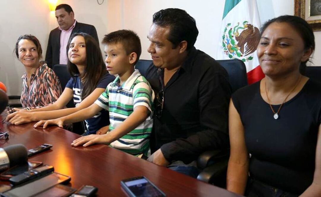 Los padres de Alondra presentarán demandas ante autoridades de México y EU por la violación a las garantías de la niña