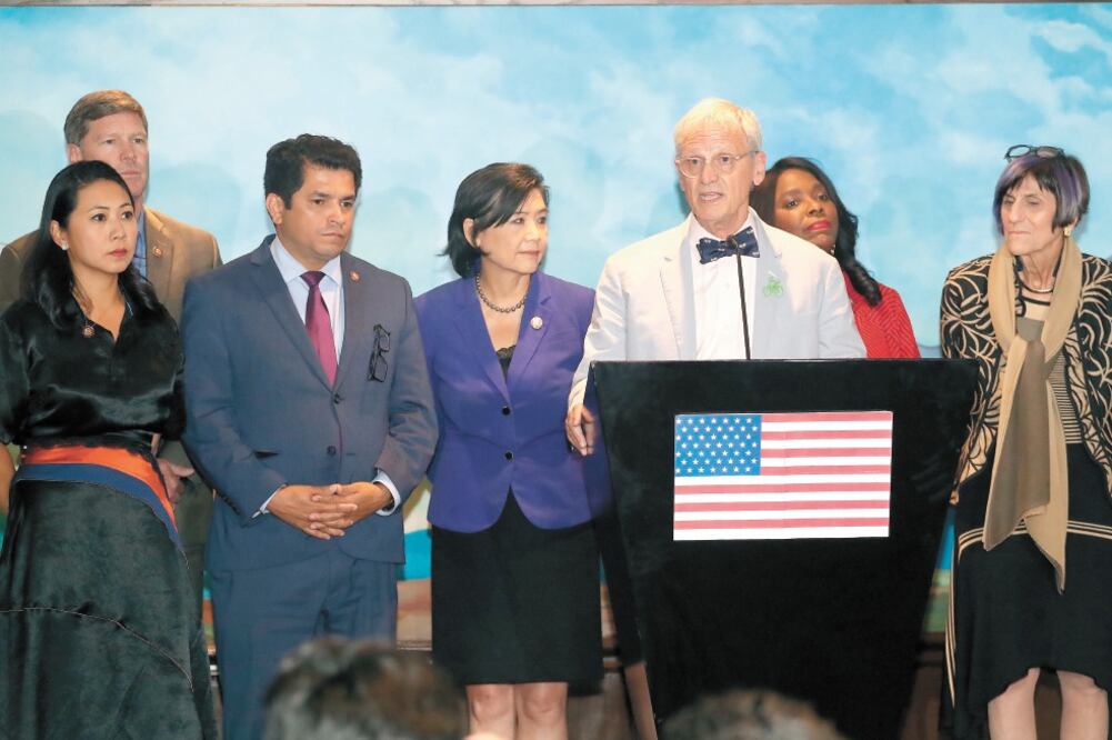 Congresistas de EU ven un gran interés en el gobierno federal para que se apruebe el tratado en Washington. Foto/GERMÁN ESPINOSA. EL UNIVERSAL