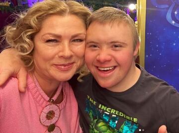 Luciano, hijo de Lety Calderón, se independiza y sin sombras