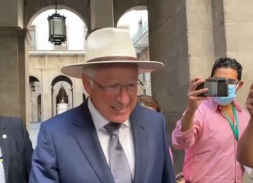 Embajador de EU, Ken Salazar, expresa "serias preocupaciones" sobre reforma eléctrica de México