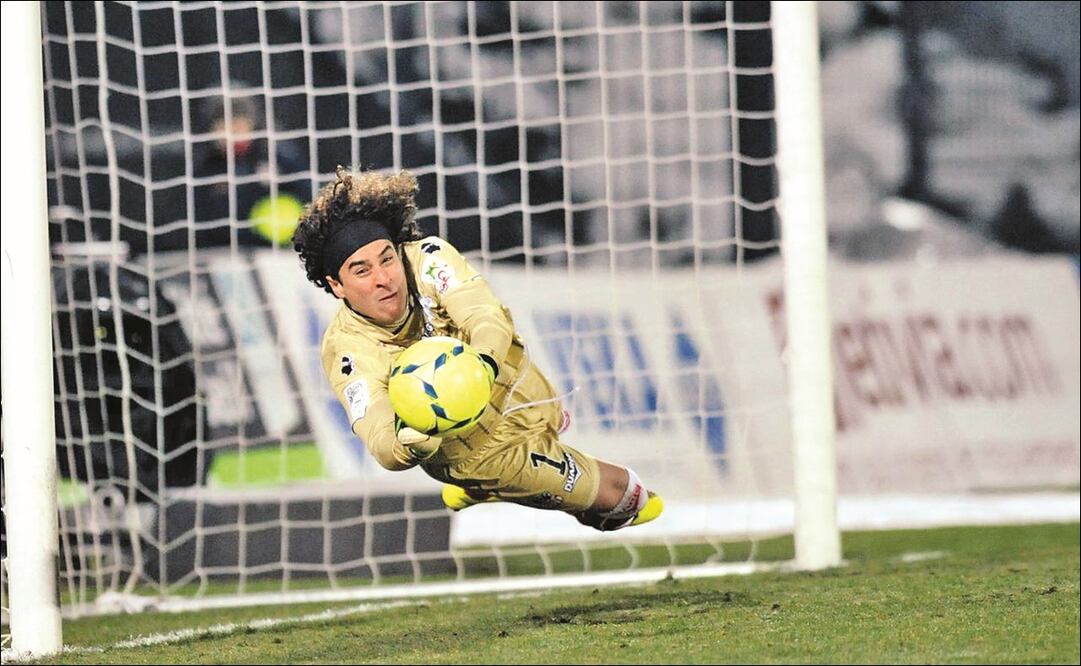 GUILLERMO OCHOA JUGÓ PARA EL AJACCIO DE FRANCIA - FOTO: AFP
