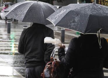 Llueve de manera generalizada en la CDMX; activan alerta amarilla