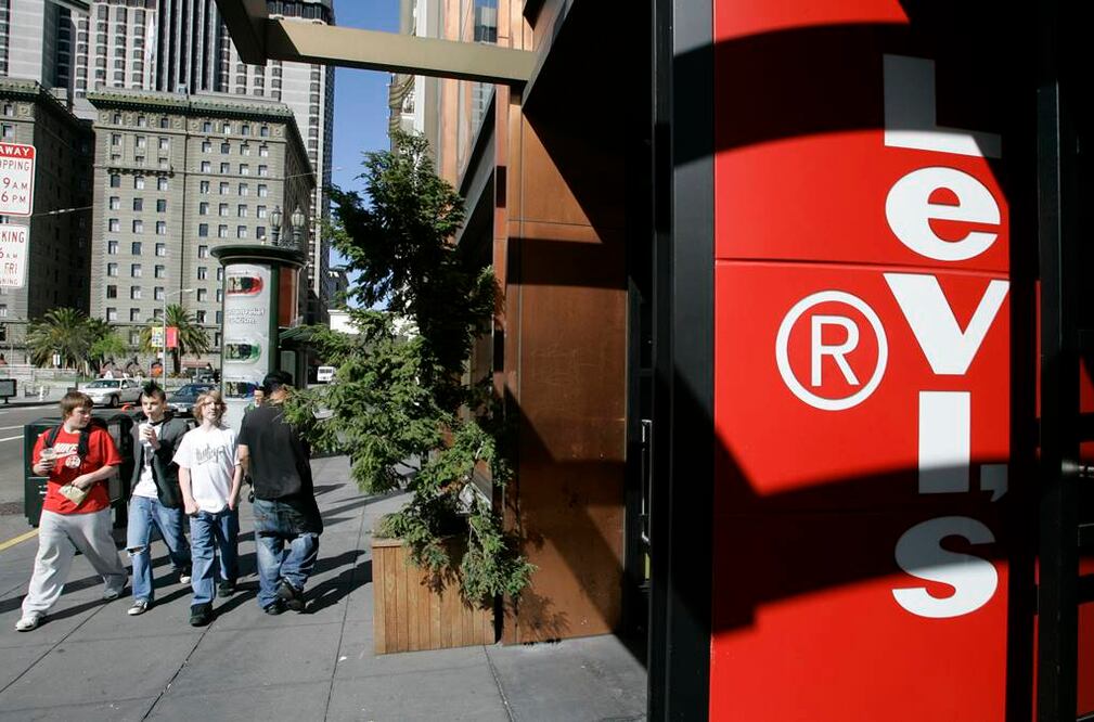 En el tercer trimestre, Levi's  ganó 1.517 millones de dólares, un 2 % más que en el mismo periodo del año anterior. Foto: AP