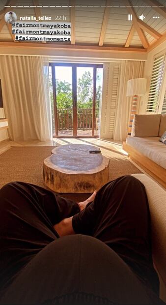 Natalia Téllez presume su embarazo en bikini