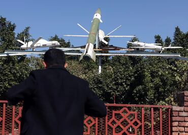 Israel intercepta misil balístico lanzado desde Yemen; rebeldes hutíes continúan con ofensivas