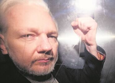 Diez años de las primeras filtraciones "bombas" de WikiLeaks