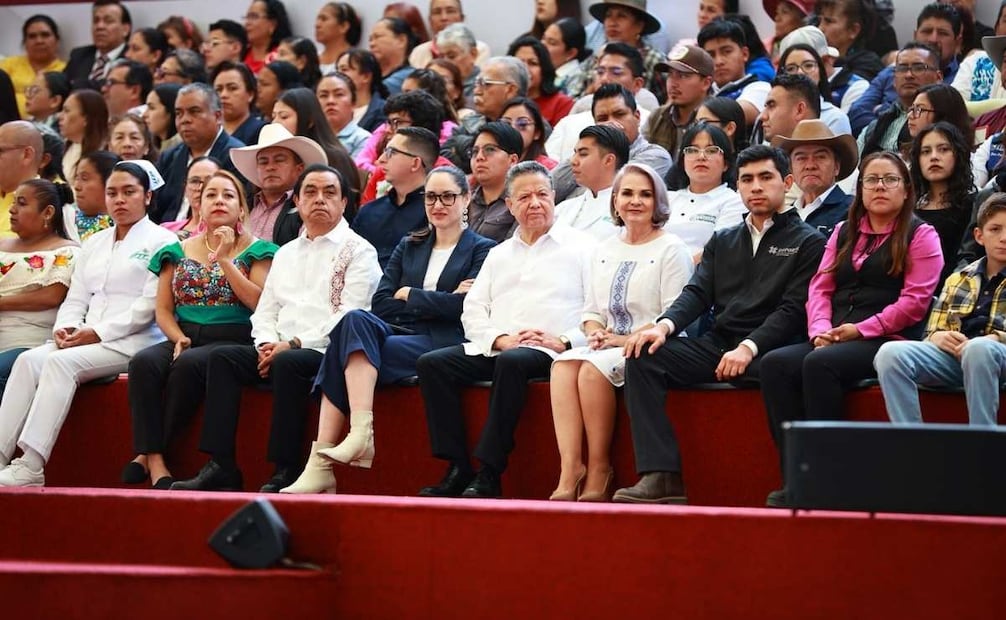 Al rendir su Cuarto Informe de Gobierno, Julio Menchaca Salazar señaló que la inversión, la seguridad y la obra pública han sido ejes de su administración. 04/09/2026. | Foto: Especial.