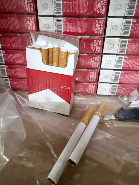 Marina asegura cuatro toneladas y media de cigarrillos en el AICM. Foto: especial
