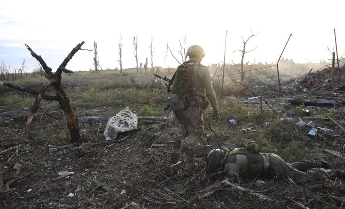 En junio, Ucrania y Rusia acordaron intercambiar los cuerpos de los soldados caídos en un formato de 6 mil por 6 mil durante la segunda ronda de negociaciones en Estambul, Turquía.