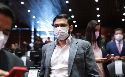 Tras unirse a Morena por reforma eléctrica, Carlos Aysa se queda sin oficina en el PRI