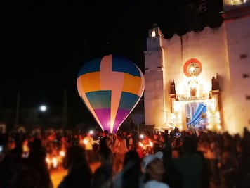 Festival de globos de cantolla y de papalotes en Hidalgo