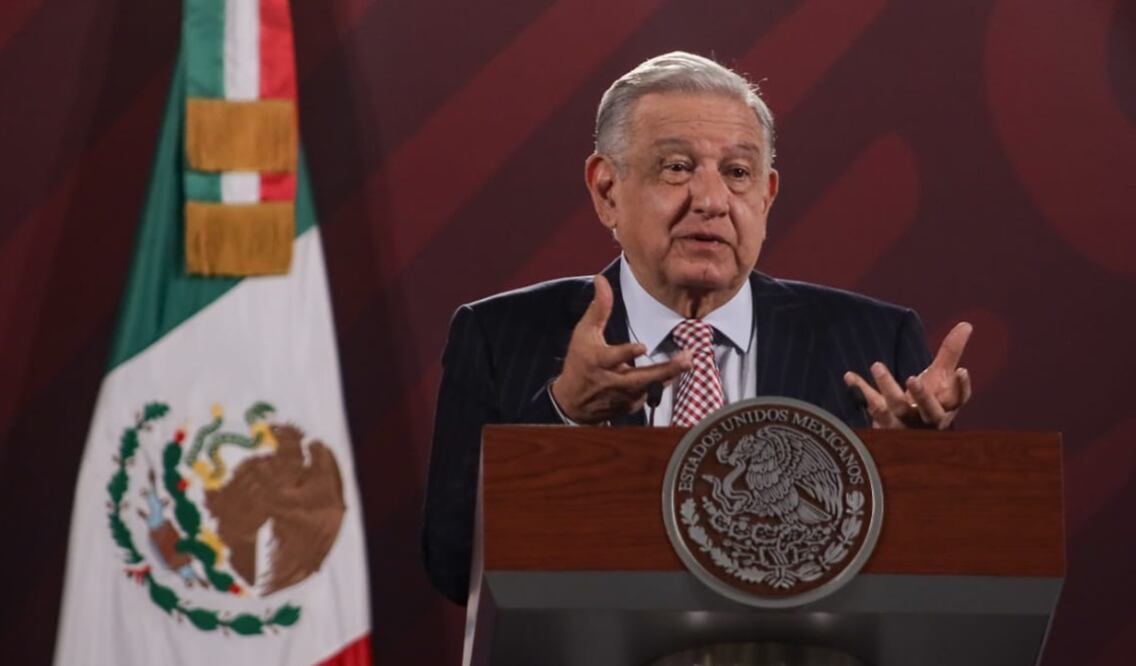 El presidente Andrés Manuel López Obrador acusó de una actitud de “venganza” por parte del Poder Judicial por denunciar su proceder “corrupto”, pues lo señaló de dedicarse a amparar y a liberar a presuntos delincuentes. Foto: Hugo Salvador