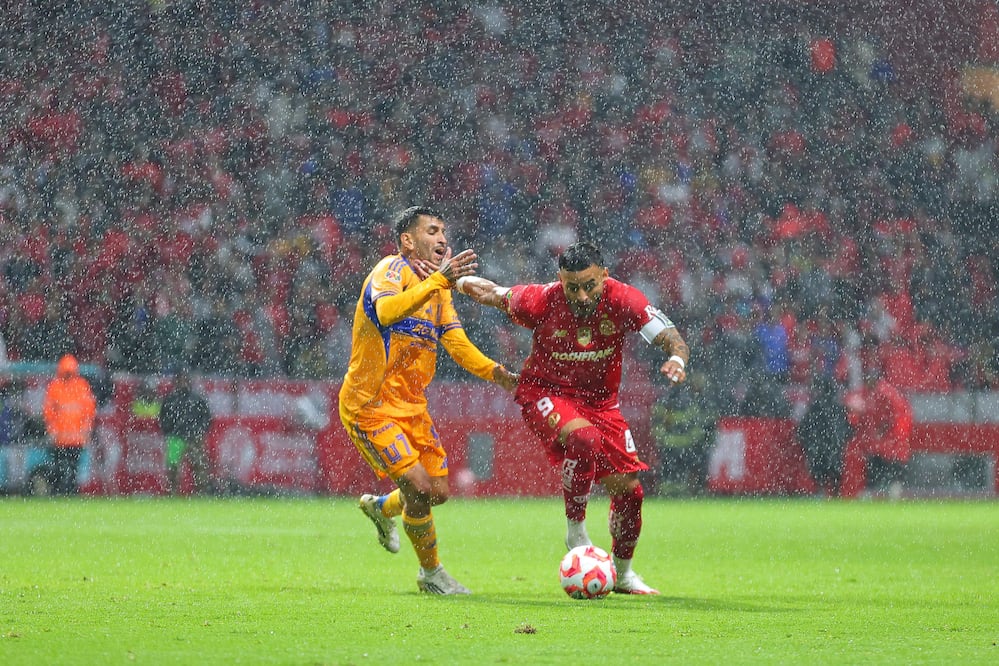 Toluca y Tigres durante la fase regular del Apertura 2025 - Foto: Imago7