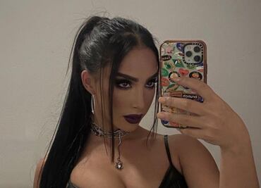 Bikinis de ribete fruncido y tiras los favoritos de María Chacón