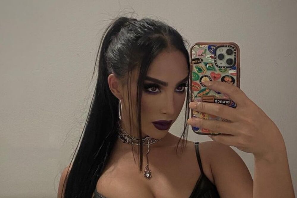 María Chacón es una experta en elevar tendencias de bikinis. Foto: Instagram @oficialmariachacon