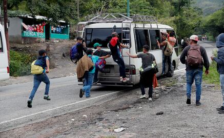Honduras exhorta a migrantes a desistir de caravana hacia EU