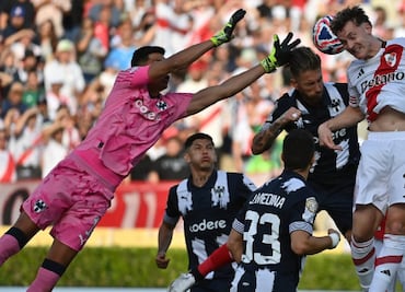 Prensa argentina reacciona al empate de River Plate y Rayados en Mundial de Clubes; alaban a Andrada