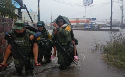 “Pamela” causa evacuación de familias en El Salto y cierre de la autopista Durango-Mazatlán
