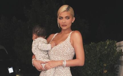 Kylie Jenner tiene el vestido perfecto para la cena de año nuevo