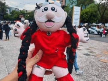 Rosalía recibe al Dr. Simi, metaleros lo rechazan; sale de prisión Rosario Robles, pero entra Murillo Karam: en los memes de la semana