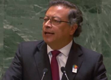 Gustavo Petro asegura a cuerpo diplomático que investigación contra su campaña viola fuero presidencial; acusa es una alianza criminal