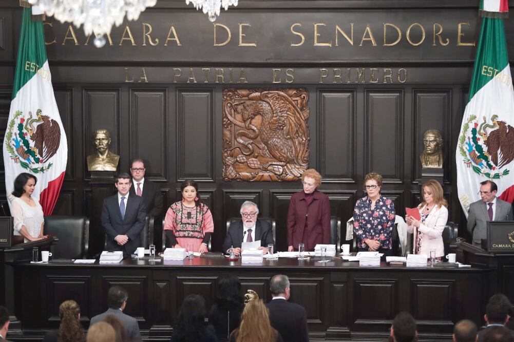 La reforma planteada al pleno de la Constituyente por el PAN señala “el derecho a la vida desde la fecundación”, e impide la interrupción del embarazo (ARCHIVO EL UNIVERSAL)