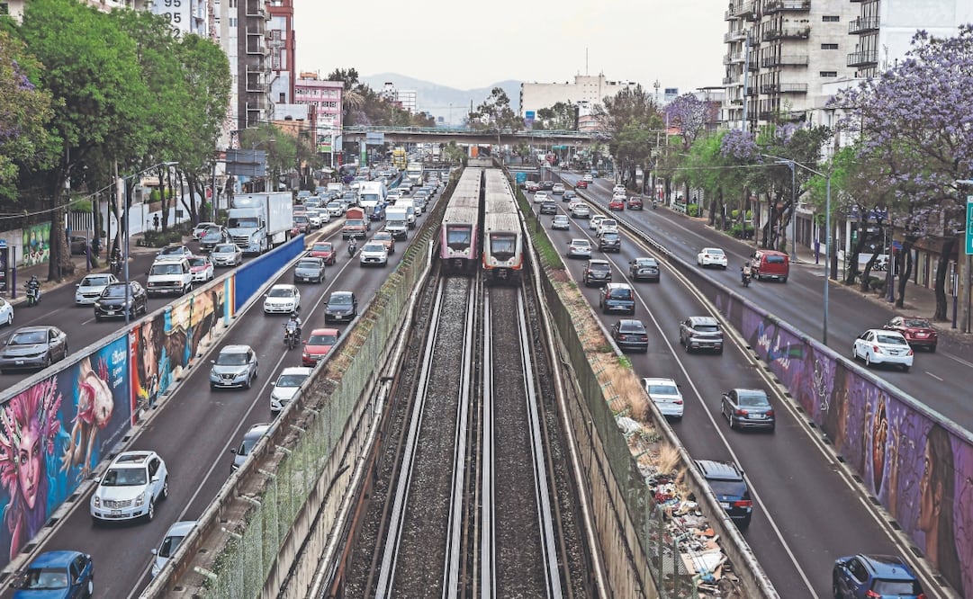 Las dos empresas que ganaron las licitaciones para realizar estudios en la calzada de Tlalpan ya iniciaron sus trabajos en abril pasado. ARCHIVO EL UNIVERSAL