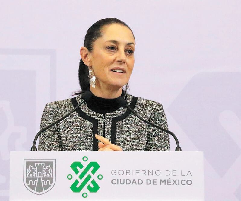 La mandataria dijo que había “muchísimas plazas” que se crearon desde la Subsecretaría de Capital Humano y que fueron desaparecidas. Foto/ESPECIAL