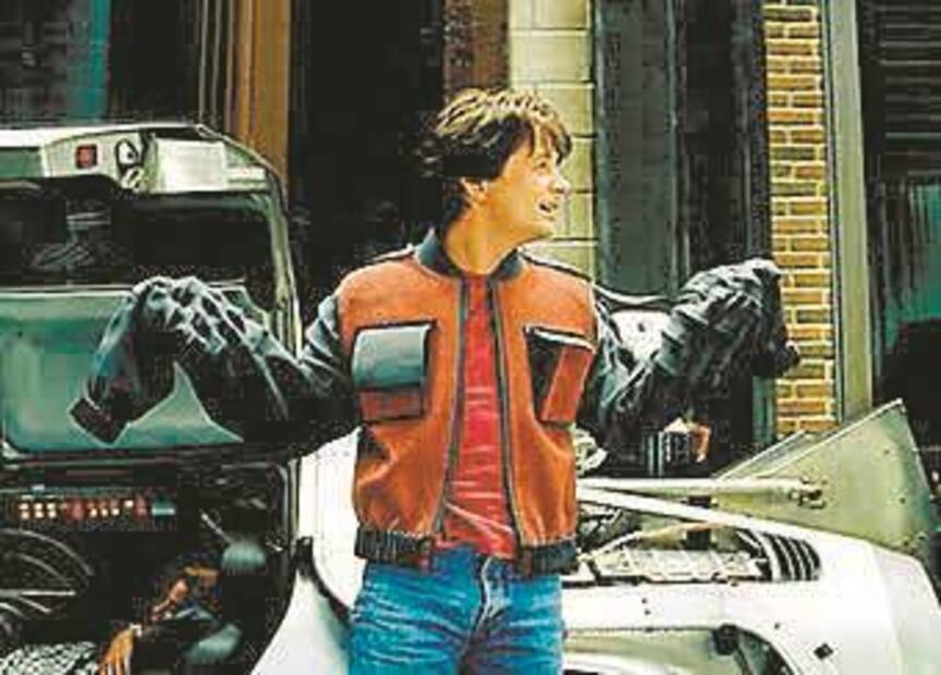 "Volver al futuro" toca el éxito como esfera de adivino 