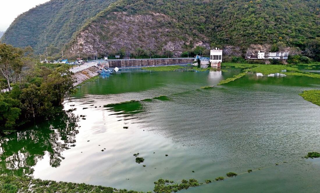 Cutzamala alcanza 97.4% de su almacenamiento; Presa Valle de Bravo es la que más se ha recuperado.
Foto: Diego Prado / EL UNIVERSAL