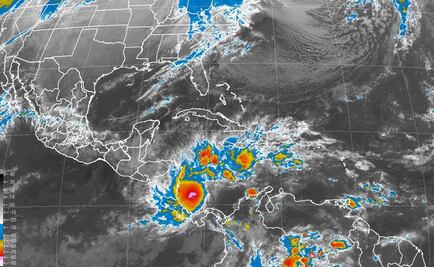 "Otto" vuelve a ser huracán; Centroamérica, en alerta