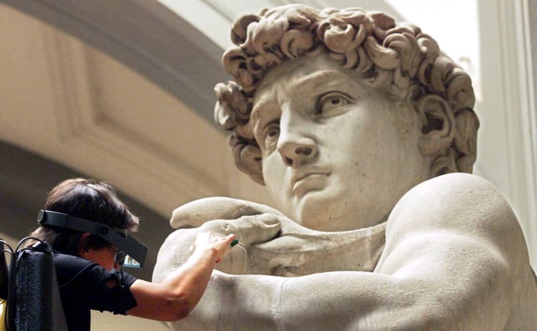 La escultura original de "El David", de Miguel Ángel, fue restaurada el año pasado. Las esculturas de la muestra son réplicas de las obras maestras. Foto: Archivo