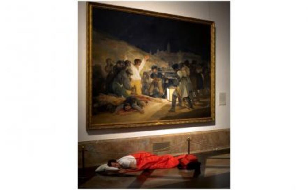 Artista en Miami invita a dormir en museos