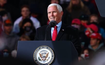 Trump juega golf, pero ¿dónde está el vicepresidente de EU, Mike Pence?