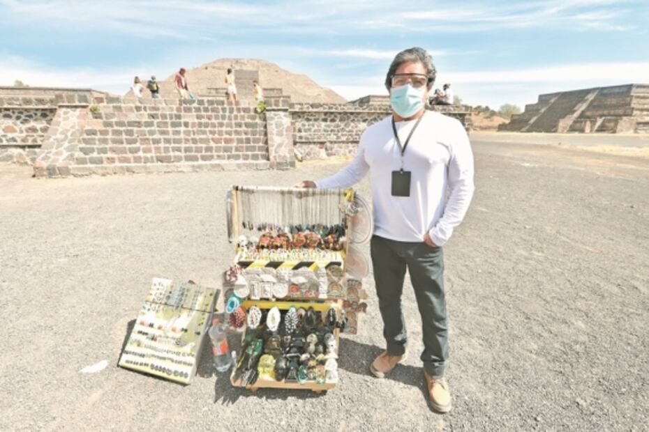 Retornan los turistas y la esperanza a Teotihuacan