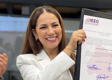 Libia Dennise García recibe constancia como primera Gobernadora de Guanajuato con un millón 393 mil votos