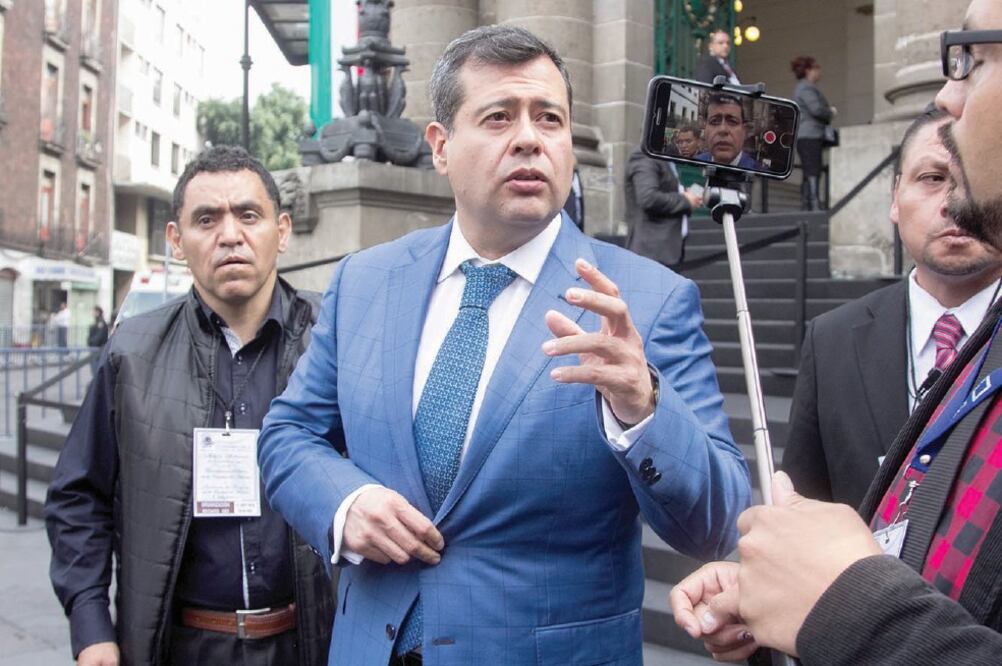 Para sustituir. José Ramón Amieva dijo que en el macrosimulacro sólo 5% de los 12 mil 354 altavoces no sonaron. Foto: ARCHIVO EL UNIVERSAL